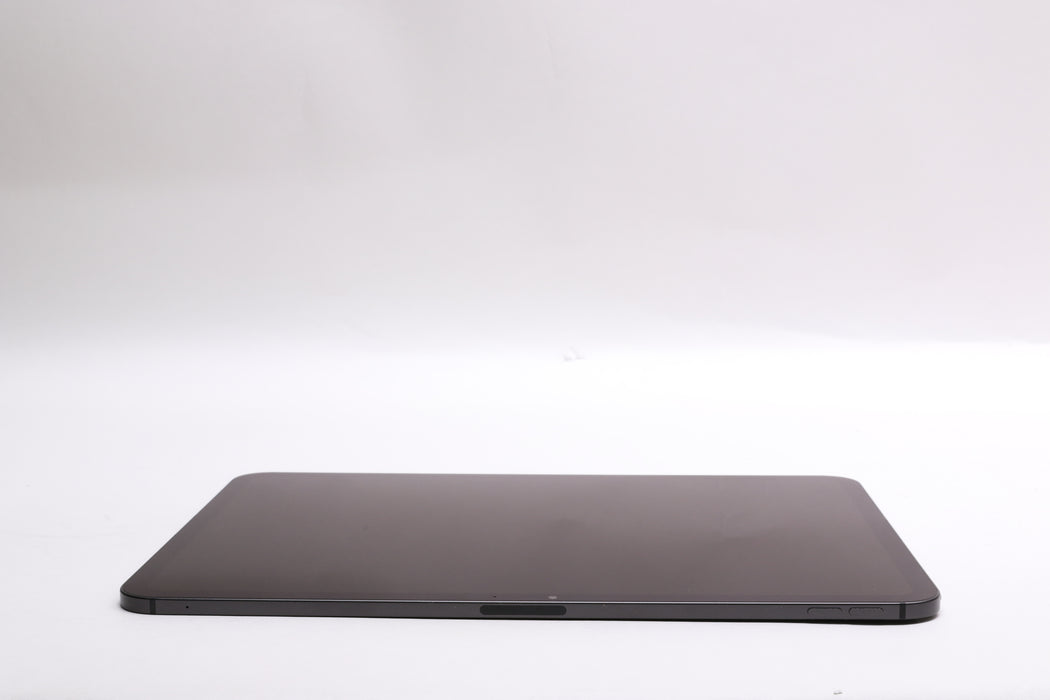 11" Apple iPad Pro M5, 256GB, Unlocked, Space Black, ME2N4LL/A, w/ Apple Pencil Pro and Magic KB!