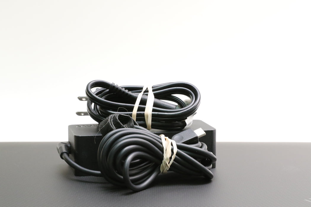 14" UHD+ Lenovo Thinkpad X1 Carbon Gen 10, i7-1270P, 32GB, 512GB SSD