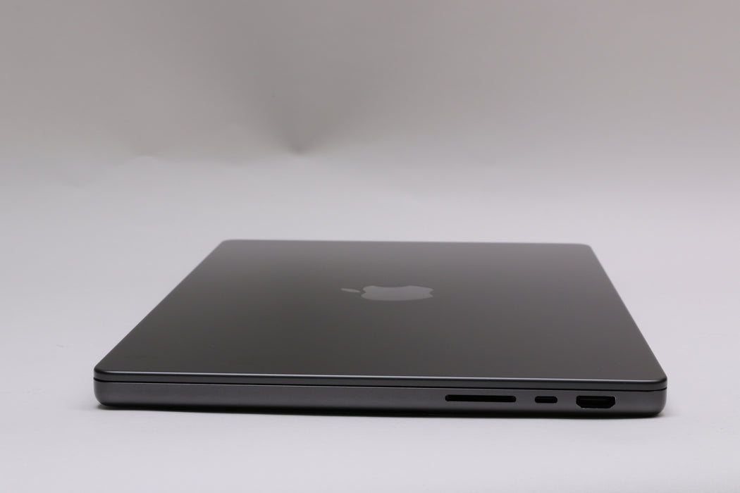 14" 2025, MacBook Pro, MDE04LL/A, Apple M5, 16GB, 512GB SSD, 10C — photo 7 of 14