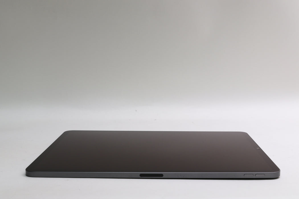iPad Pro 12.9" M1, 5th Gen, 512GB, Wi-Fi Only, Space Gray, MHNK3LL/A w/ Magic Keyboard, 2nd Gen Apple Pencil