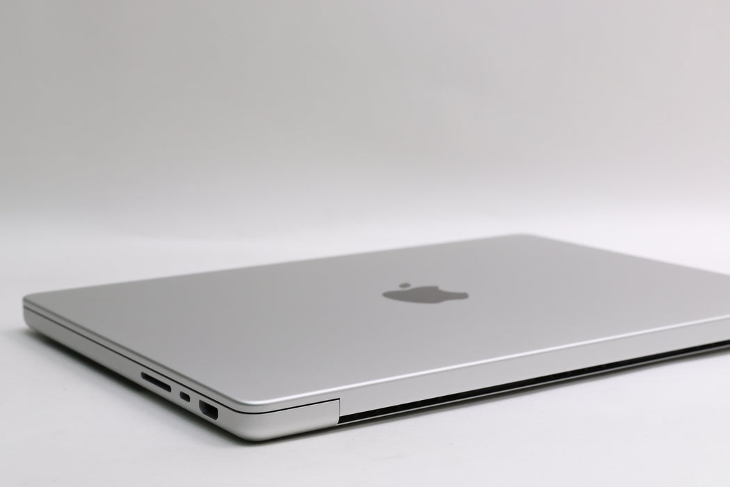 14" 2024, MacBook Pro, MW2W3LL/A, Apple M4, 16GB, 512GB SSD, 10C