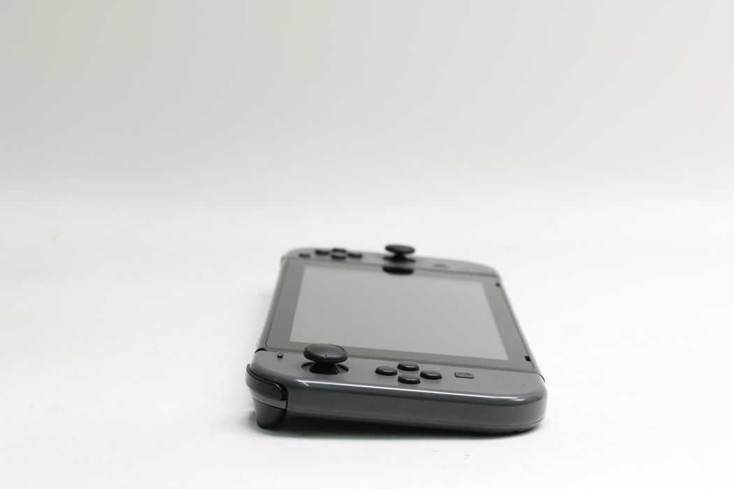 Nintendo Switch, HAC-001, 32GB w/ Gray Joy-Cons