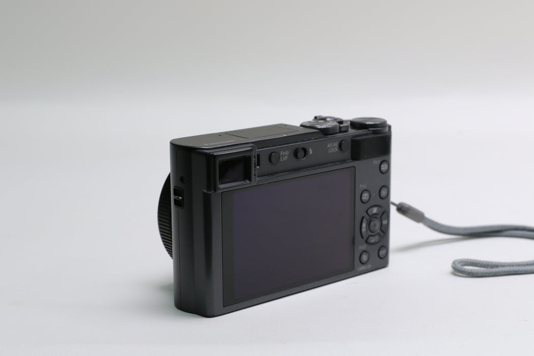 Panasonic Lumix DC-ZS200D Camera
