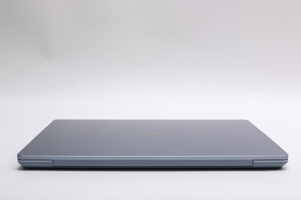 12.4" Microsoft Surface Laptop Go, i5-1035G1, 8GB, 256GB SSD, Touchscreen — photo 8 of 13