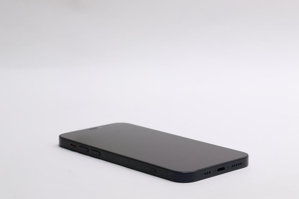 Apple iPhone 12, 64GB, Unlocked, Black, MGF43LL/A — photo 8 of 13
