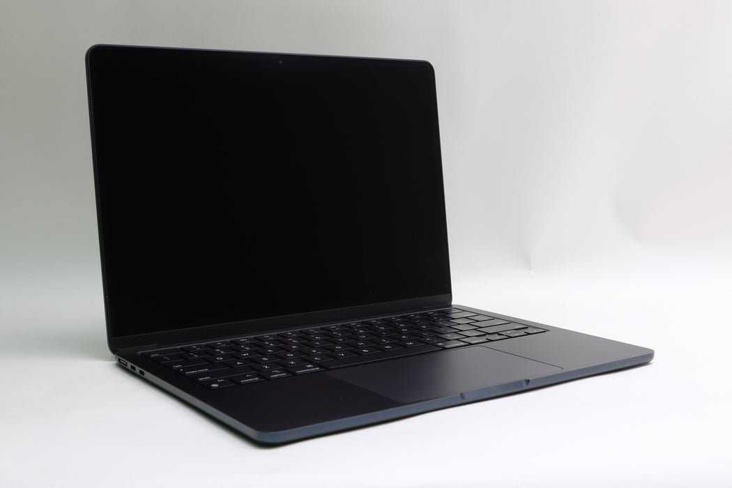13" 2022 Macbook Air, Z160, 3.49 GHz Apple M2, 16GB, 512GB SSD, 8C