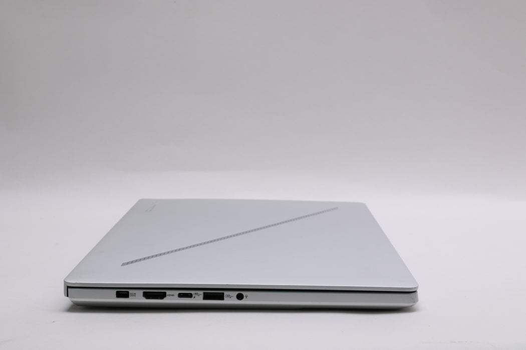 14" ASUS ROG Zephyrus G14 GA403WR, Ryzen AI 9 HX 370, 32GB, 1TB SSD, RTX 5070 Ti — photo 10 of 13