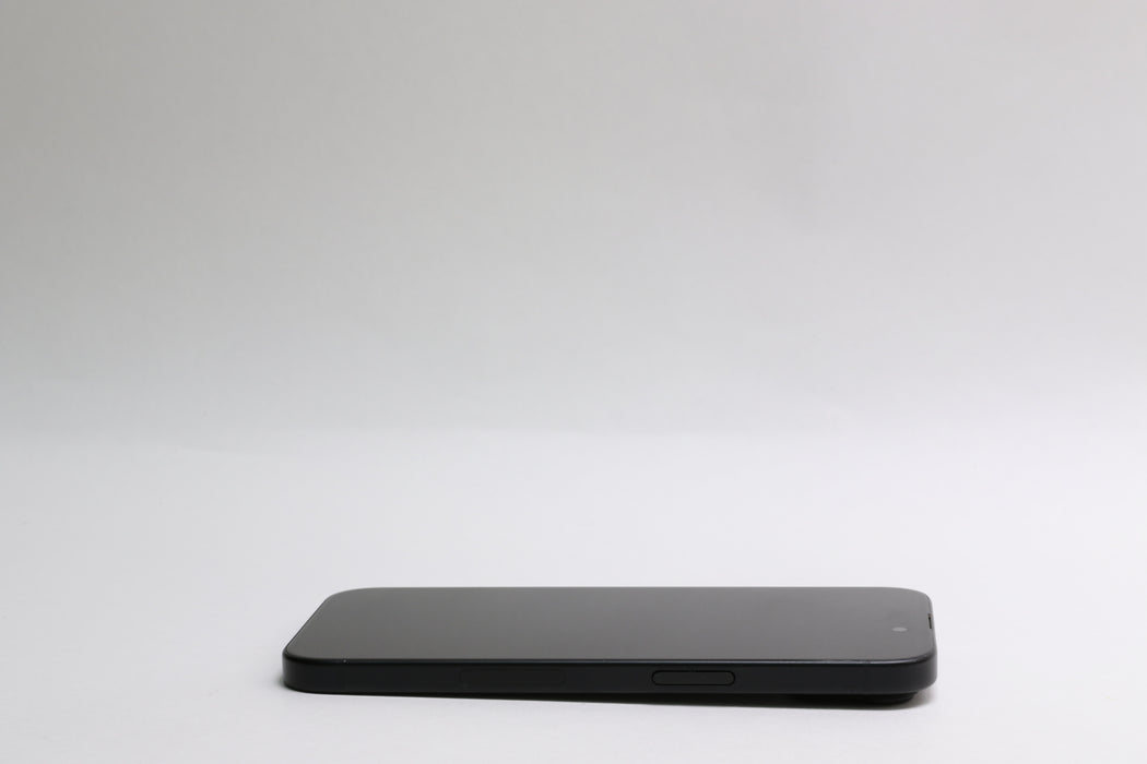 Apple iPhone 15, 128GB, Unlocked, Black, MTLV3LL/A — photo 11 of 13