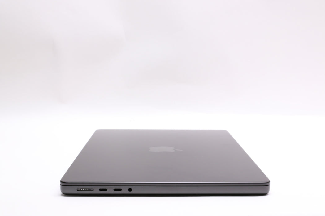 14" 2025 MacBook Pro, MDE34LL/A, Apple M5, 24GB, 1TB SSD, 10C