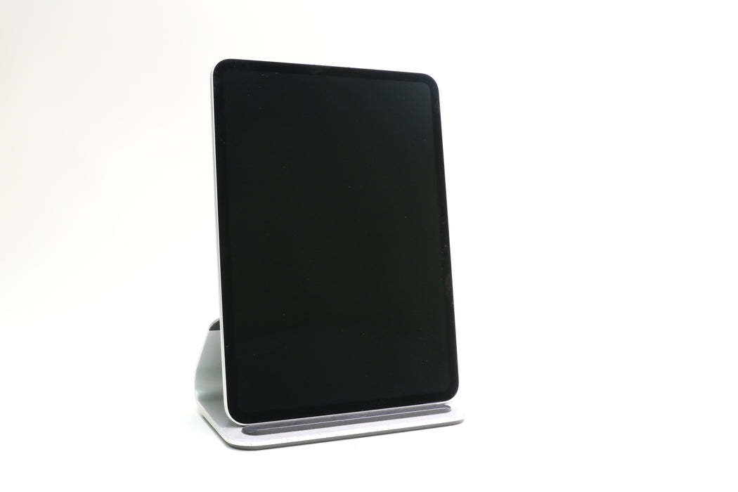 iPad Pro 11" M4, 256GB, Unlocked, Silver, MVW23LL/A w/ Magic Keyboard and AC+!