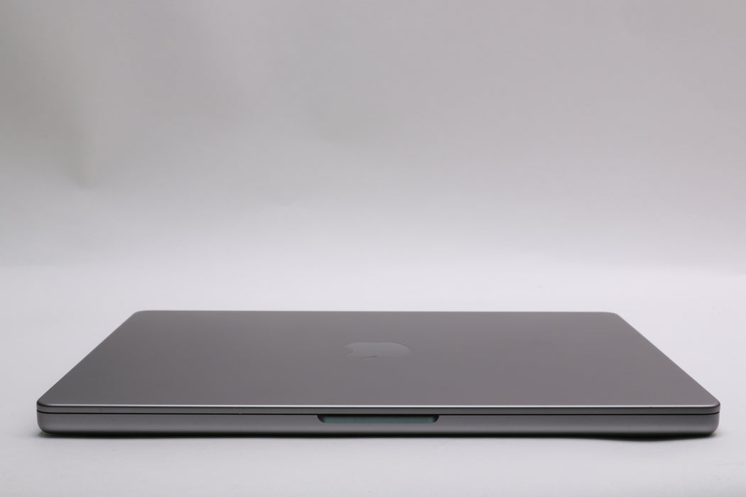 14" 2021, MacBook Pro, MKGP3LL/A, Apple M1 Pro, 16GB, 512GB SSD, 14C — photo 12 of 13