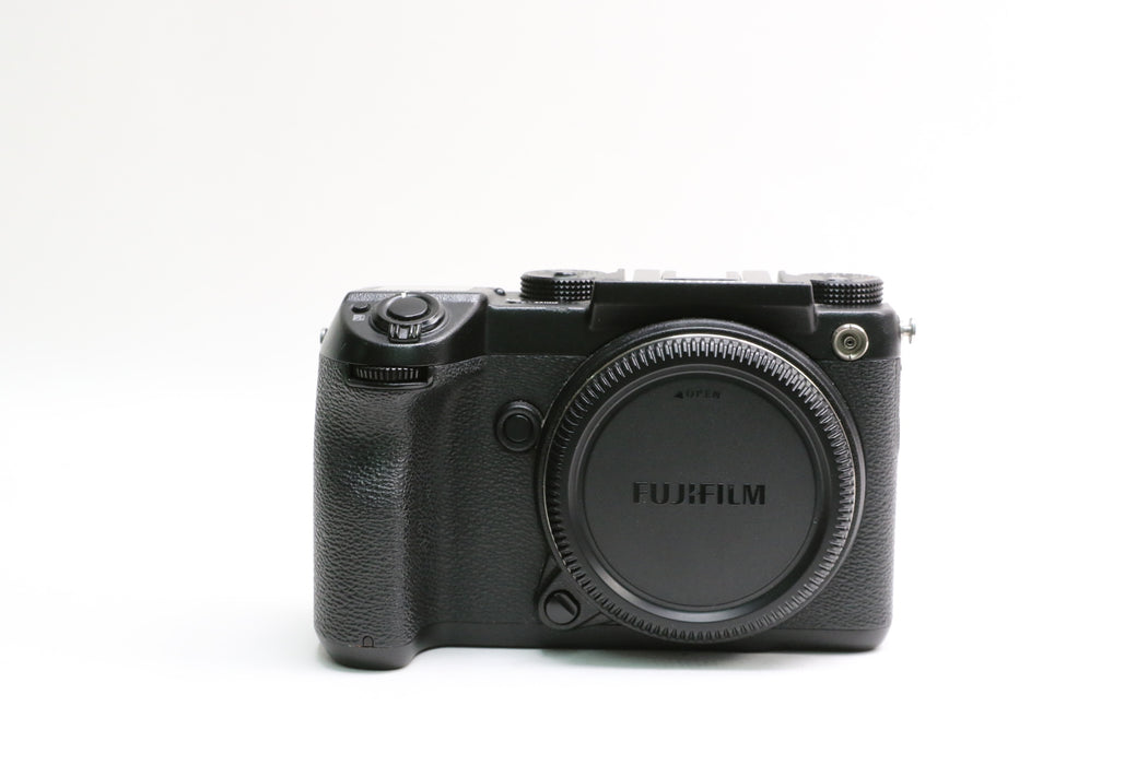 Fujifilm GFX 50S Camera w/ Fujifilm EVF-GFX1 Viewfinder, 2x OEM Batteries!