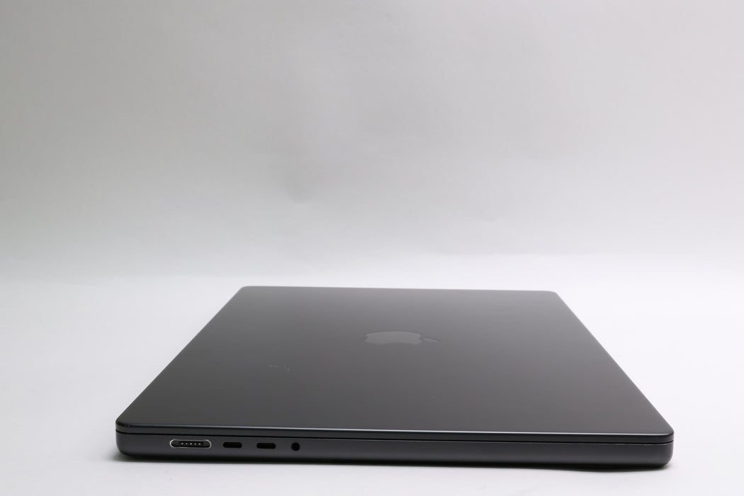 16" 2023, MacBook Pro, BTO, Apple M3 Max, 64GB, 1TB SSD, 40C — photo 10 of 13