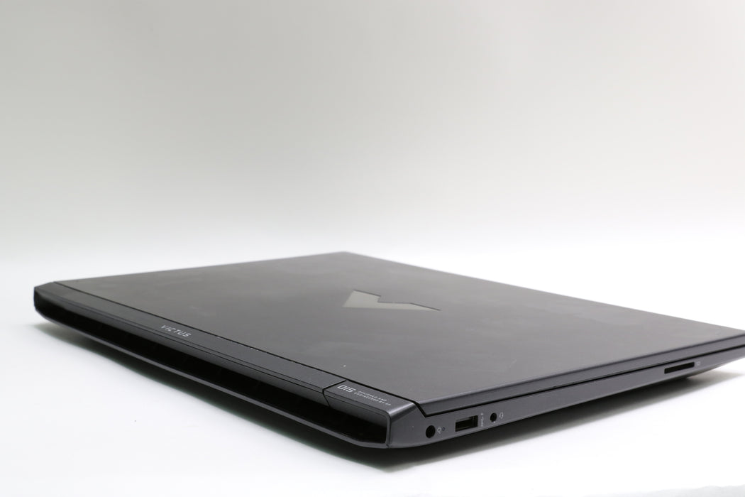 15.6" HP Victus 15z-fb000, AMD Ryzen 5 5600H, 12GB, 256GB SSD, AMD RX 6500MX