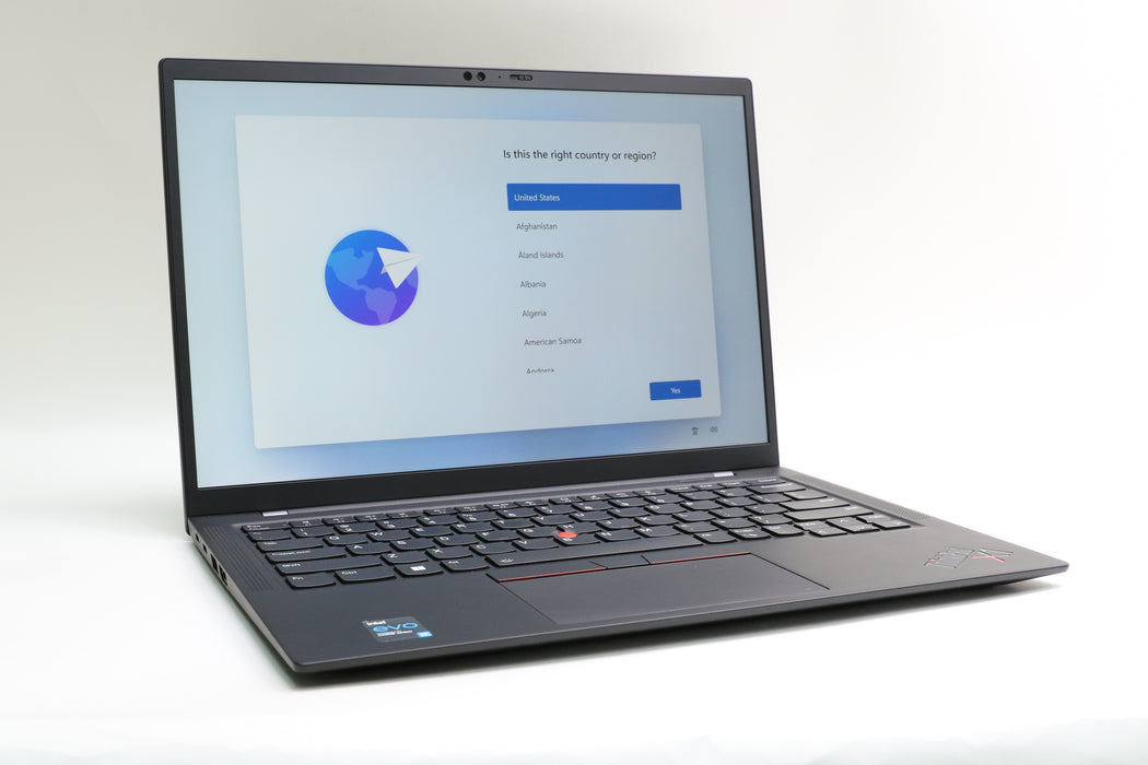 14" UHD+ Lenovo Thinkpad X1 Carbon Gen 9, i7-1185G7, 16GB, 1TB SSD