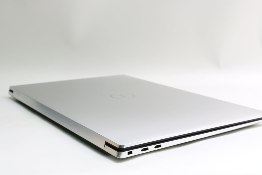 15.6" Dell XPS 15 9500, i7-10875H 2.30GHz, 32GB, 2TB SSD, Touchscreen