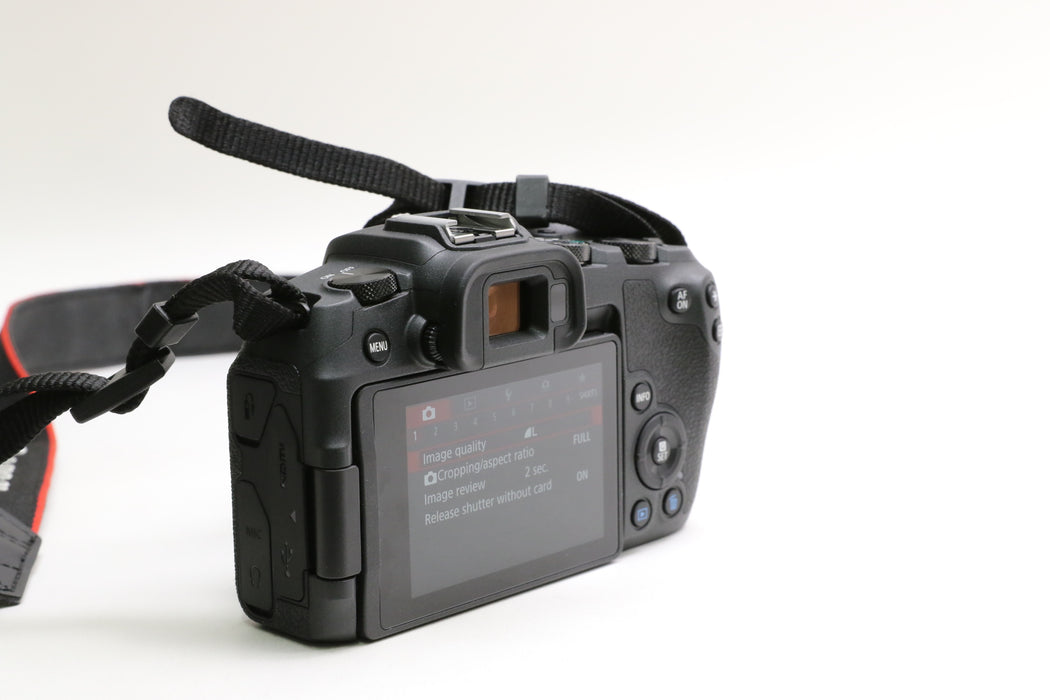 Canon EOS RP Camera w/ Charger, Very Low Shutter Count of <1,000!