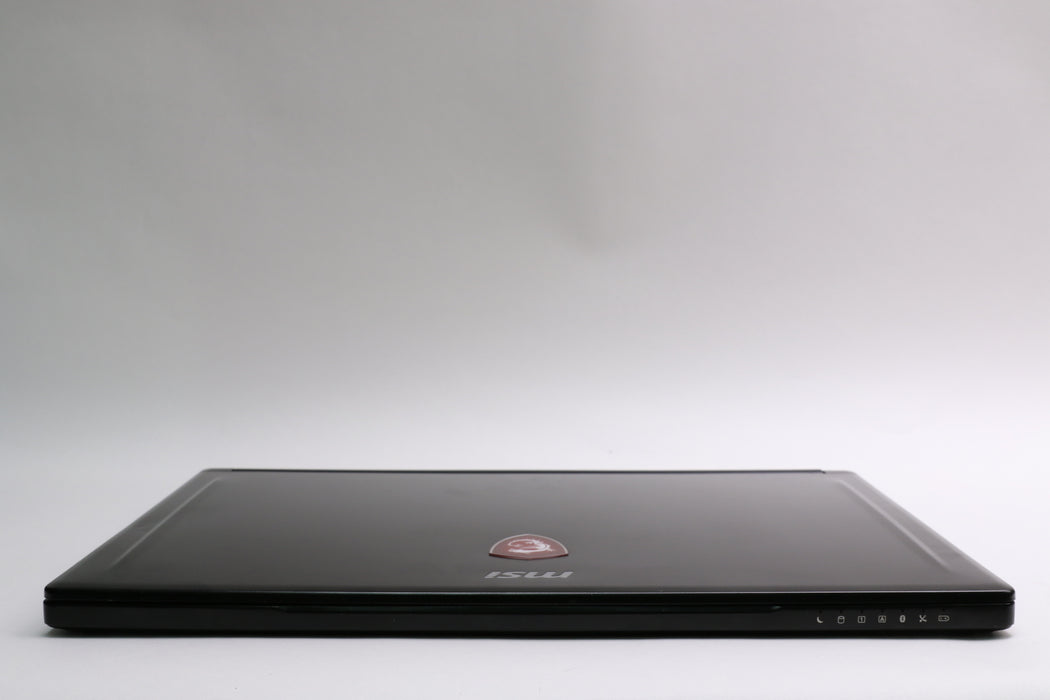 15" MSI GS63 Stealth 8RE, i7-8750H, 16GB, 1TB HDD & 256GB SSD, GTX 1060
