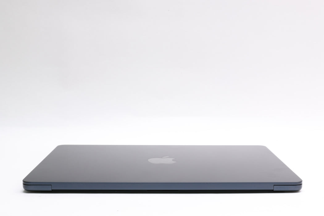 13" 2022, MacBook Air, MC7X4LL/A, Apple M2, 16GB, 256GB SSD, 8C, Only 8 Cycles! — photo 8 of 13
