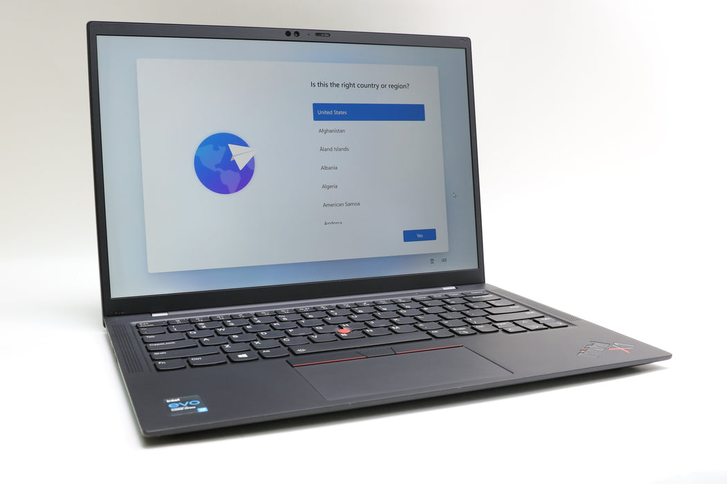 14" UHD+ Lenovo Thinkpad X1 Carbon Gen 9, i7-1185G7, 16GB, 512GB SSD