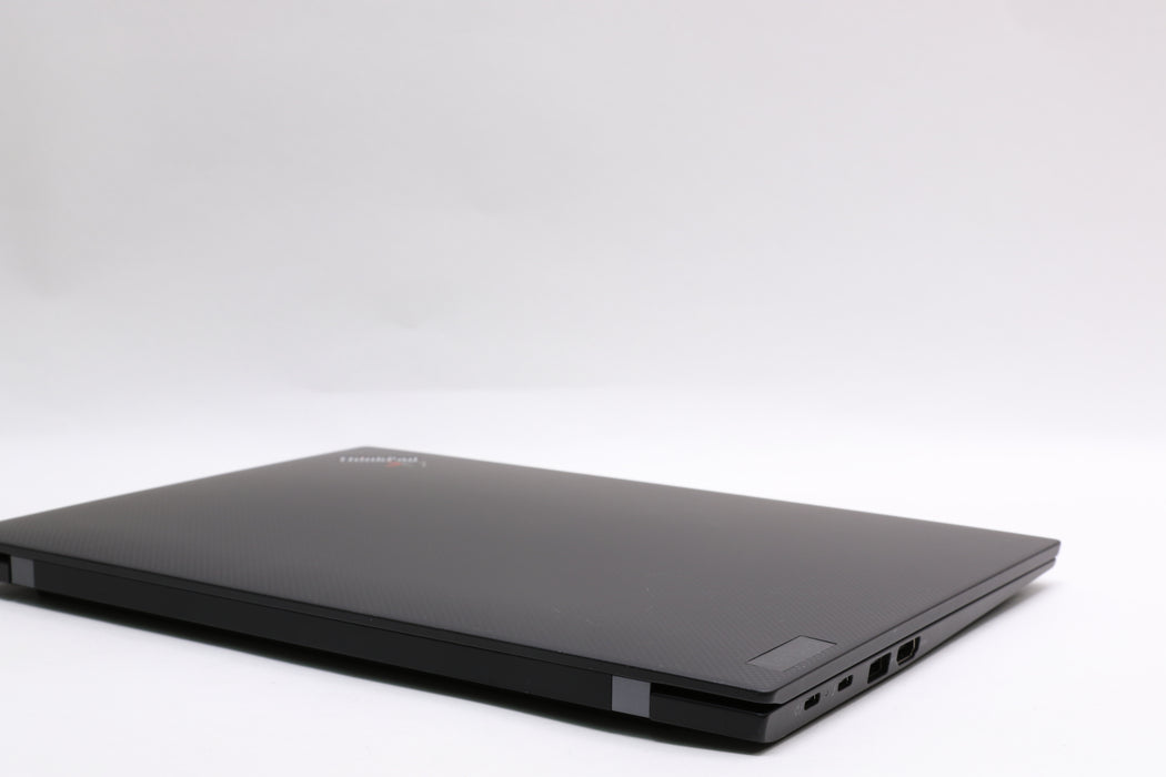 14" UHD+ Lenovo ThinkPad X1 Carbon Gen 10, i7-1270P, 32GB, 512GB SSD — photo 9 of 13