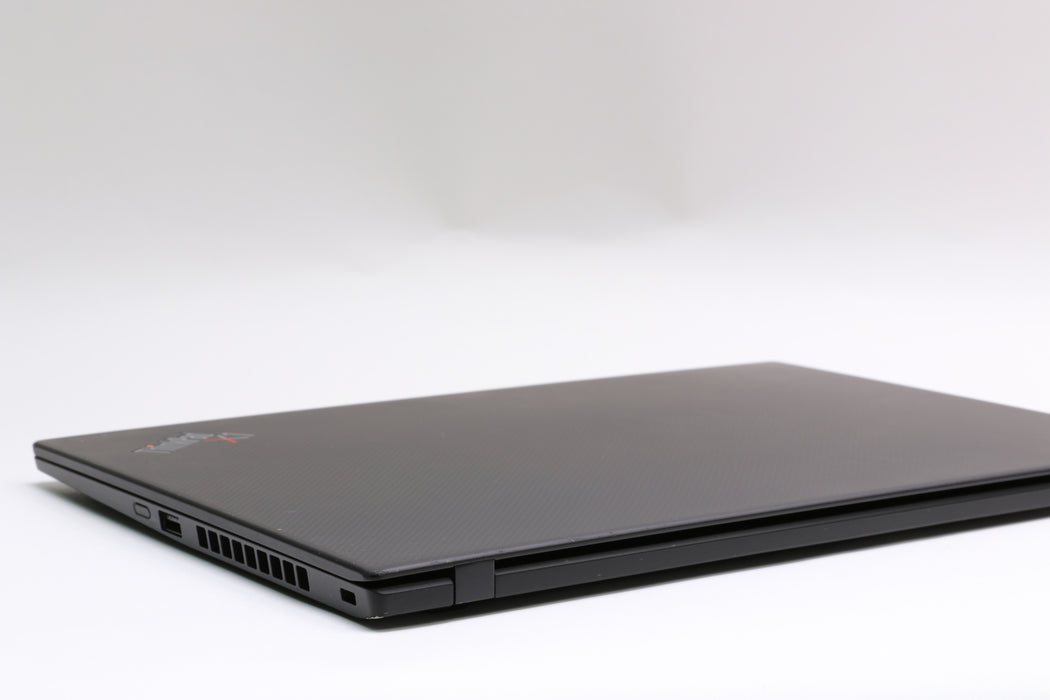 14" 4K UHD Lenovo ThinkPad X1 Carbon Gen 8, i7-10610U, 16GB, 1TB SSD — photo 7 of 13