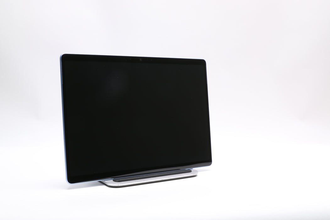 13" Microsoft Surface Pro, 11th, Snapdragon X 12-core X1E80100, 16GB, 512GB SSD — photo 2 of 12