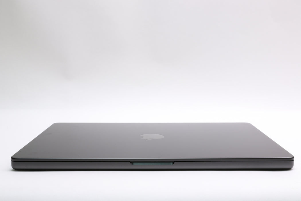 16" 2024, MacBook Pro, MX303LL/A, Apple M4 Max, 36GB, 1TB, 32C, AC+, 100% Batt! — photo 12 of 13