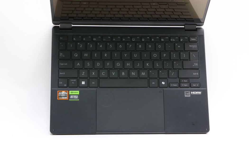 13" ASUS ProArt PX13 HN7306WU, Ryzen AI 9 HX 370, 32GB, 1TB SSD, RTX 4050 — photo 3 of 13