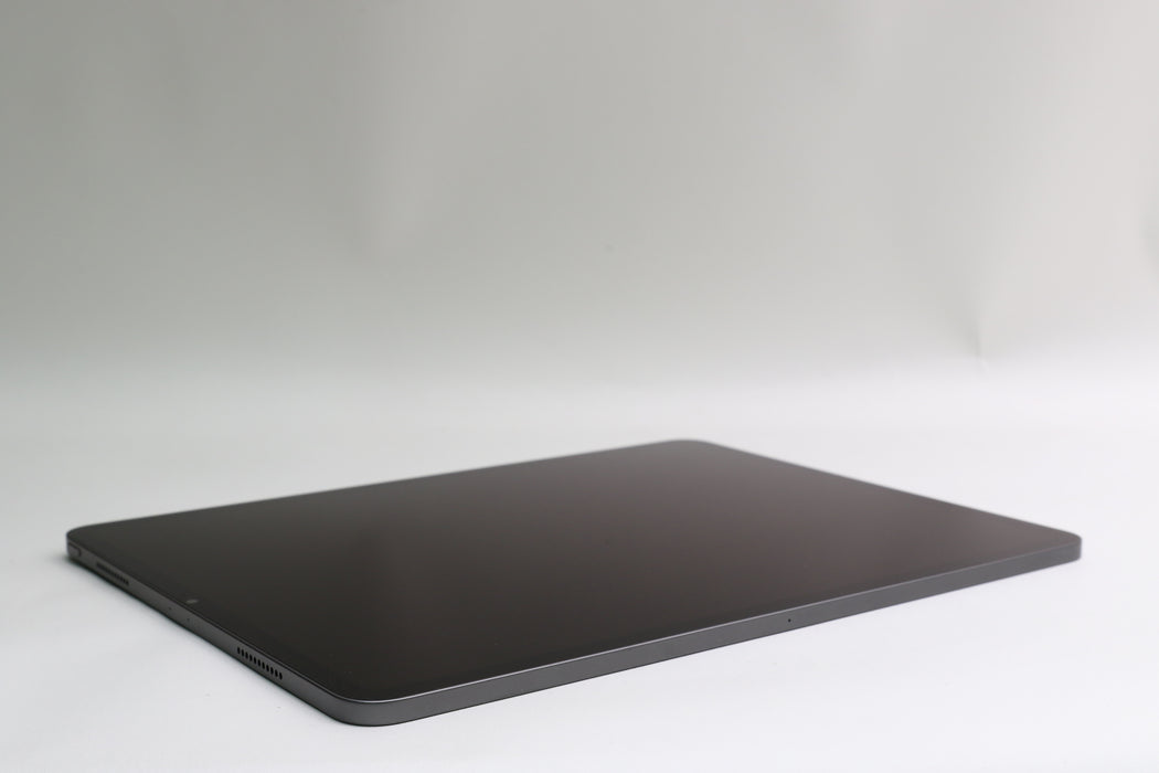 iPad Pro, 5th gen, 128GB, Wi-Fi Only, Space Gray, MHNF3LL/A 12.9”