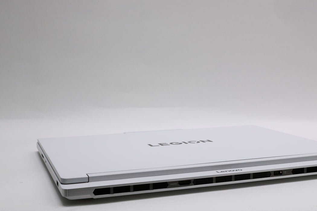 16" QHD+ Lenovo Legion 7 16IAX10, Ultra 9 275HX, 32GB, 1TB SSD, RTX 5070 — photo 7 of 13