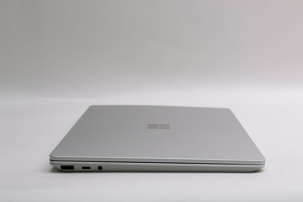 13" Microsoft Surface Laptop Go, i5-1035G1, 8GB, 256GB SSD
