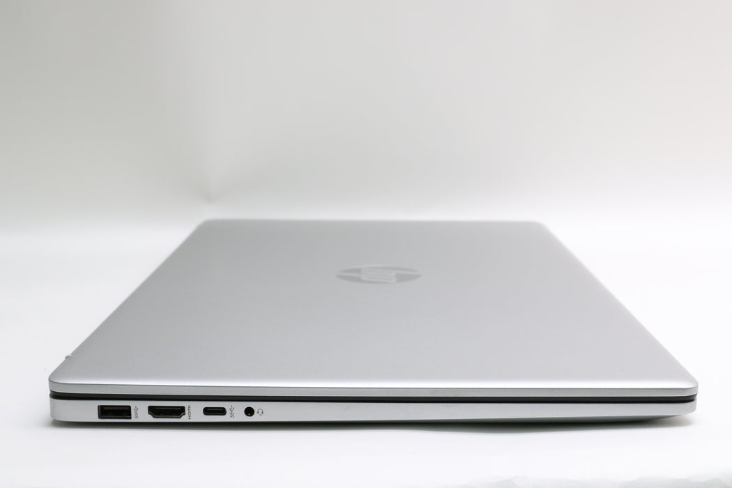 17.3" HP, 17-cn2083dx, i3-1215U, 32GB, 1TB SSD