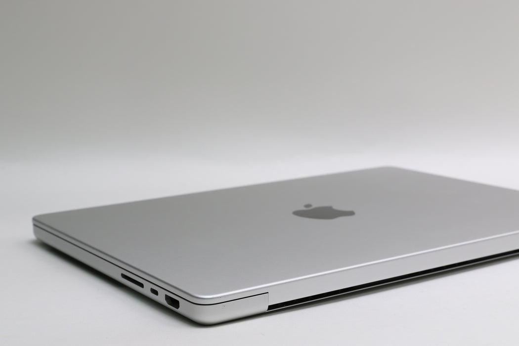 14" 2021, MacBook Pro, BTO, 3.20 GHz Apple M1 Pro, 32GB, 512GB SSD, 14C