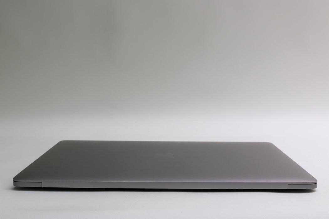 100%BATT 15" 2017, MacBook Pro, BTO, i7-7700HQ, 16GB, 512GB SSD, Radeon Pro 555